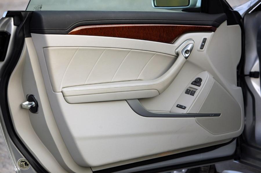  Cadillac CTS Coupe 2011 года  (фото 18 из 128)